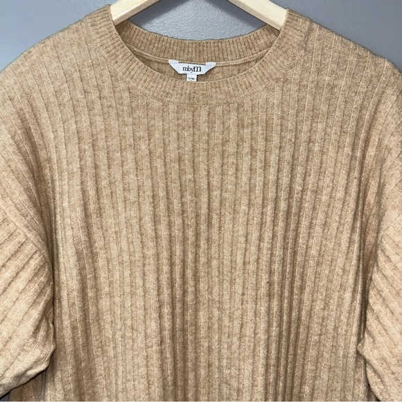 MBYM Loose Fit Sweater Size Small - Picture 2 of 11
